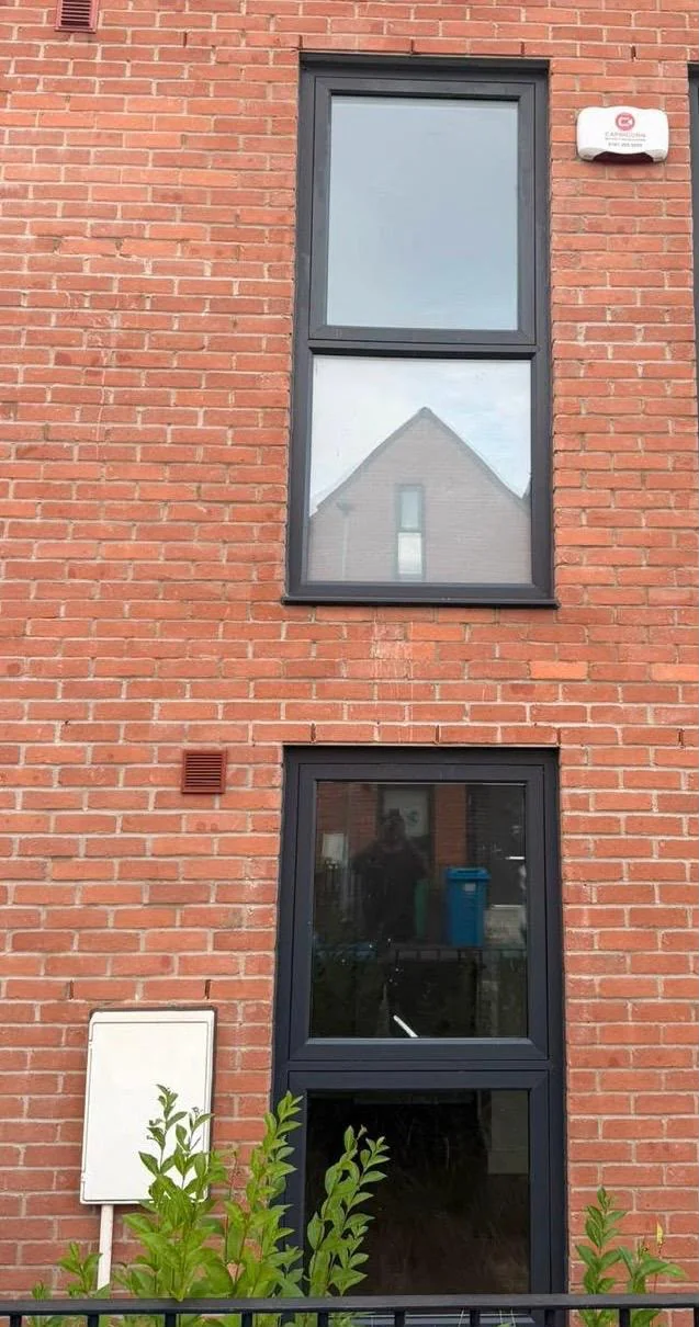Brick acid cleaning